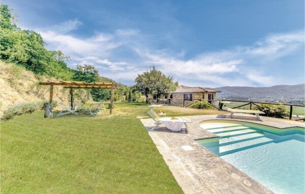 Casa 4 camere, con piscina