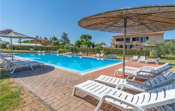 Appartamento 1 camera, con piscina