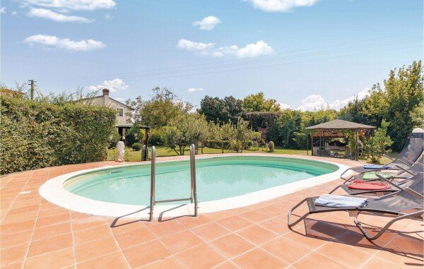 Ferienhaus 1 Schlafzimmer, mit Pool