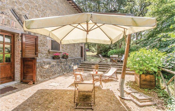 Casa 3 camere, con caminetto