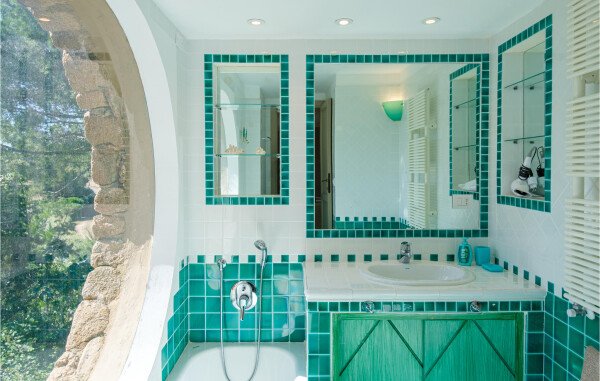 Casa 7 camere, con vista mare