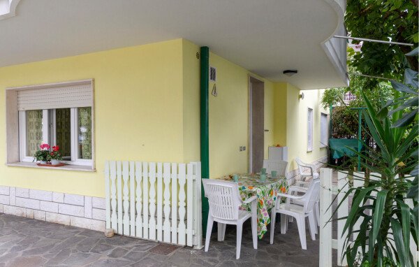 Appartamento 1 camera, con vista mare