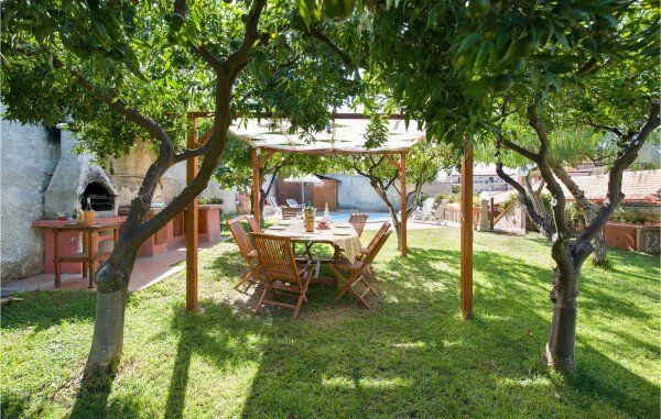 Casa 4 camere, con vista mare