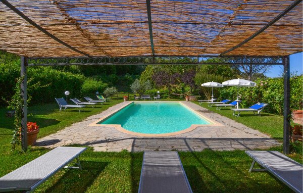 Casa 6 camere, con piscina