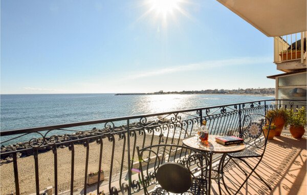 Appartamento 3 camere, con vista mare