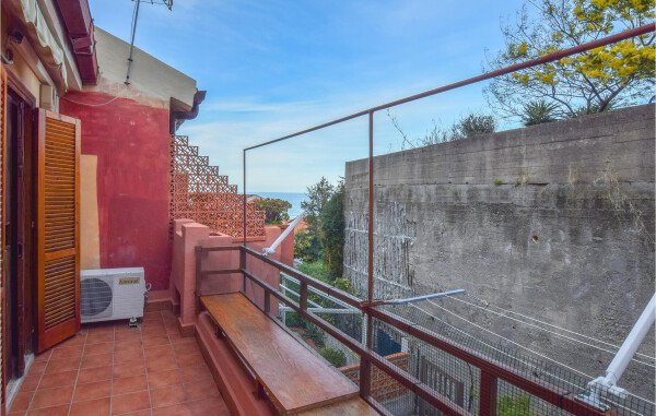 Appartamento 1 camera, con vista mare