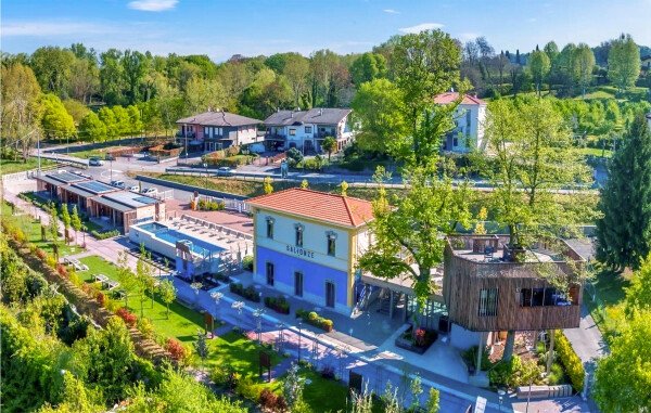 Apartment 2 bedrooms, with pool