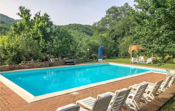 Casa 3 camere, con piscina