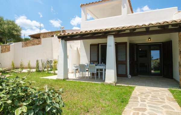 Casa 2 camere, con vista mare