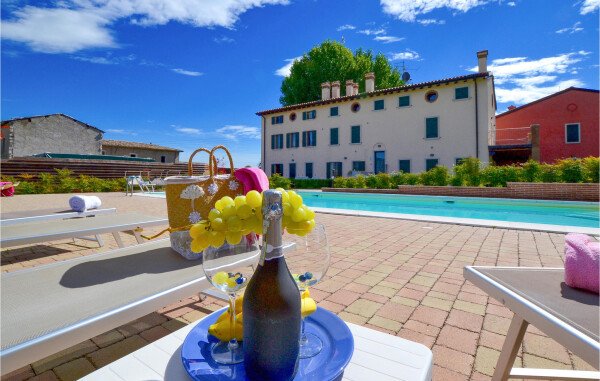 Apartment 1 bedroom, with pool