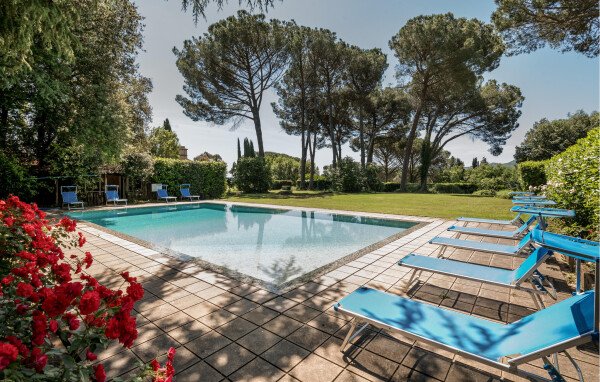 Casa 3 camere, con piscina