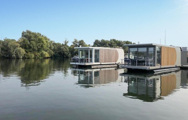 Boat 2 bedrooms, with sea view