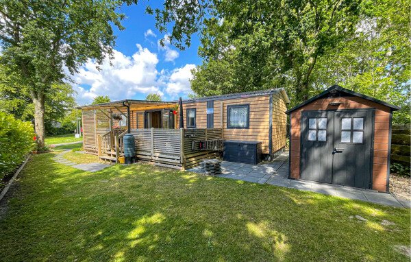 House 3 bedrooms, with garden