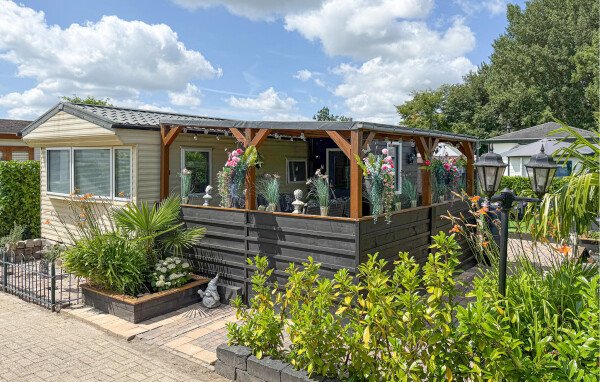 House 3 bedrooms, with garden