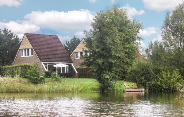 House 3 bedrooms, with sea view