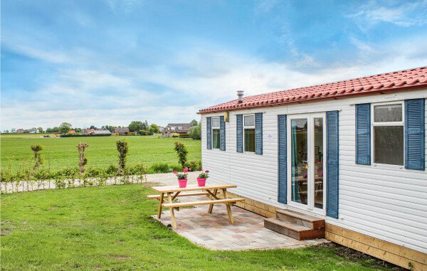 Campingurlaub / Wohnmobil 3 Schlafzimmer, mit Garten