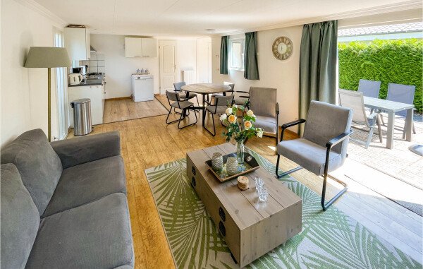 Camping / Mobile Home 2 slaapkamers, met tuin