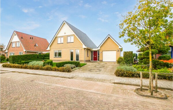 House 2 bedrooms, with sea view