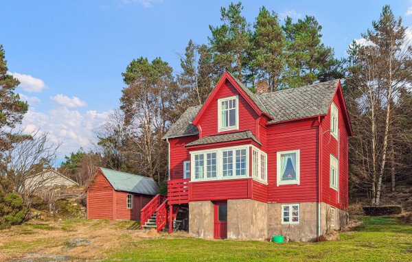 House 4 bedrooms, with sea view
