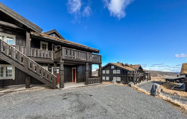 Apartment 3 bedrooms, with fireplace