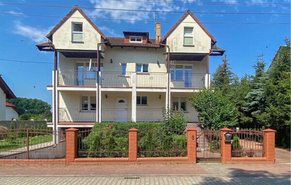 Ferienhaus 8 Schlafzimmer, mit Kamin