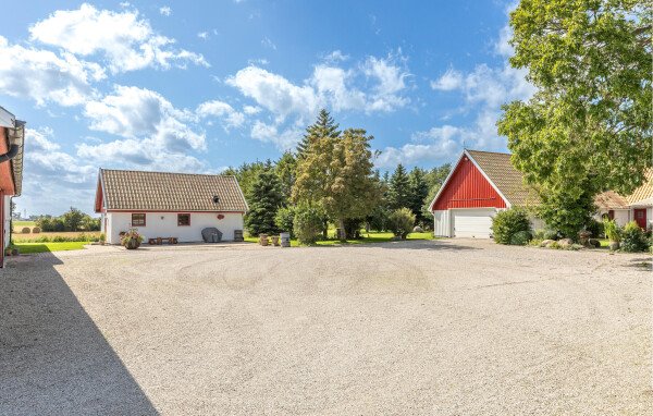 House 1 bedroom, with garden