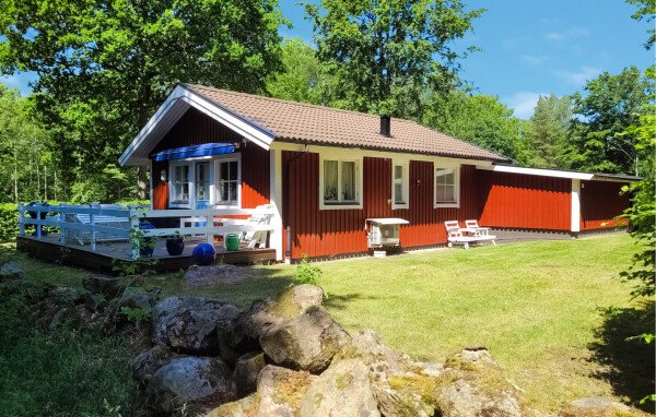 Casa 2 quartos, com jardim