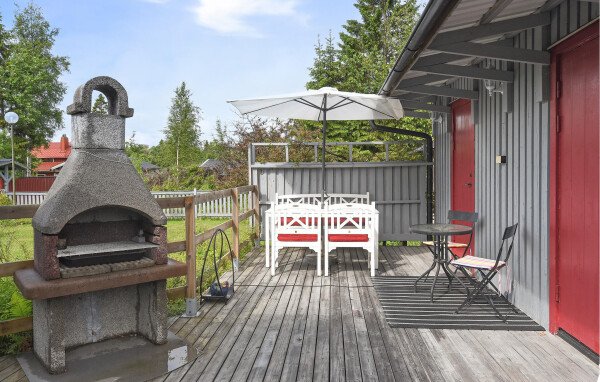 Casa 3 camere, con giardino