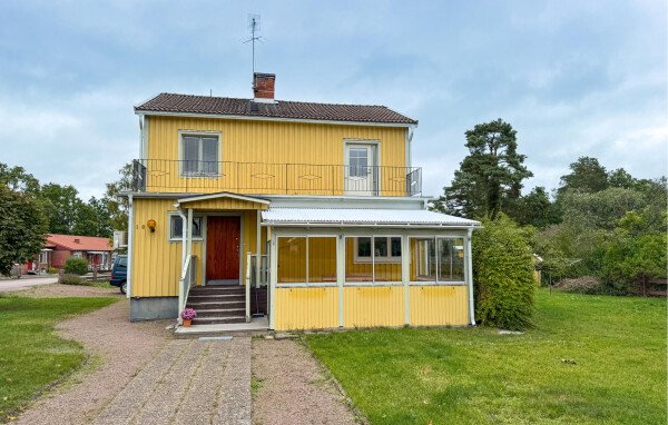 House 2 bedrooms, with garden