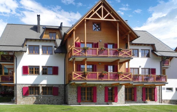 Apartment 2 bedrooms, with pool
