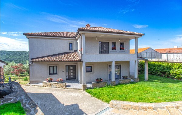 Appartamento 3 camere, con aria condizionata