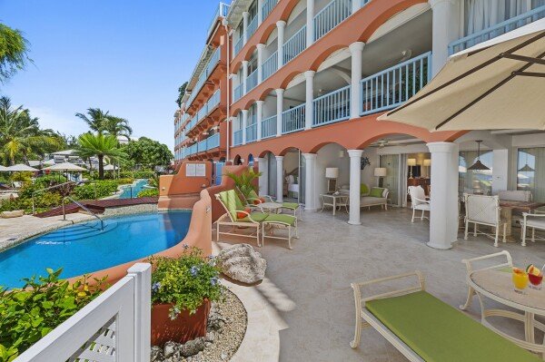 Villa 3 bedrooms, with sea view