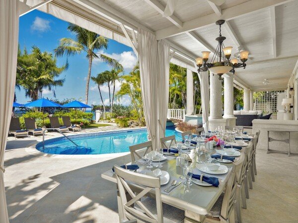 Villa 4 bedrooms, with sea view