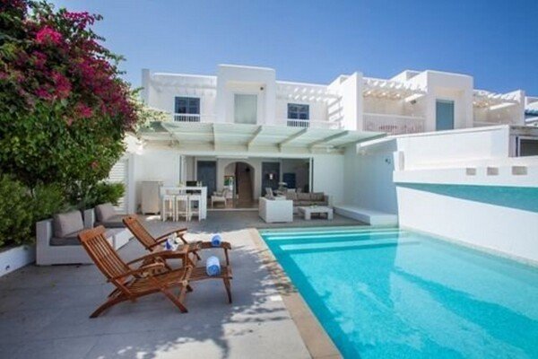 Villa 2 bedrooms, with pool