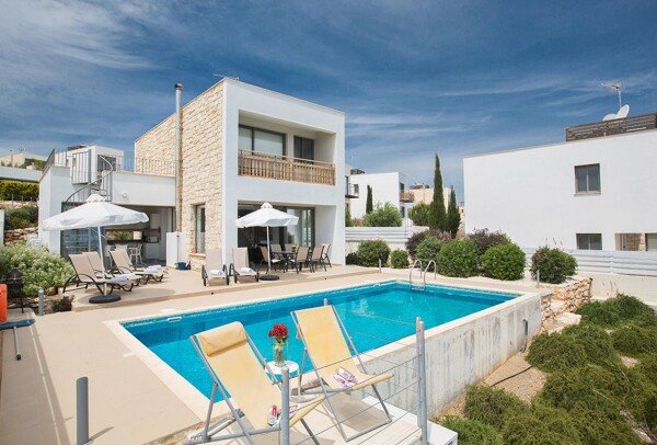 Villa 3 bedrooms, with sea view