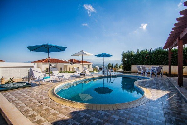 Villa 3 bedrooms, with sea view
