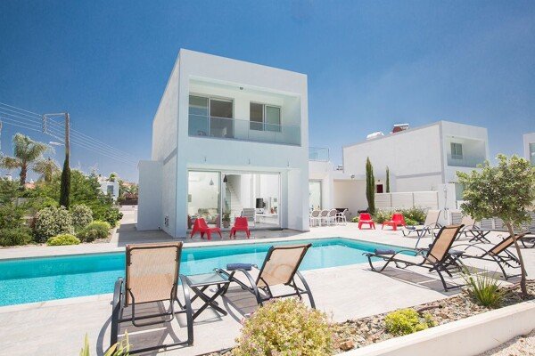 Villa 5 bedrooms, with pool