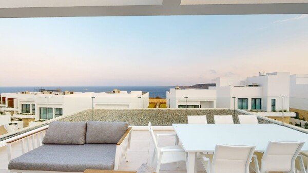 Villa 4 camere, con vista mare