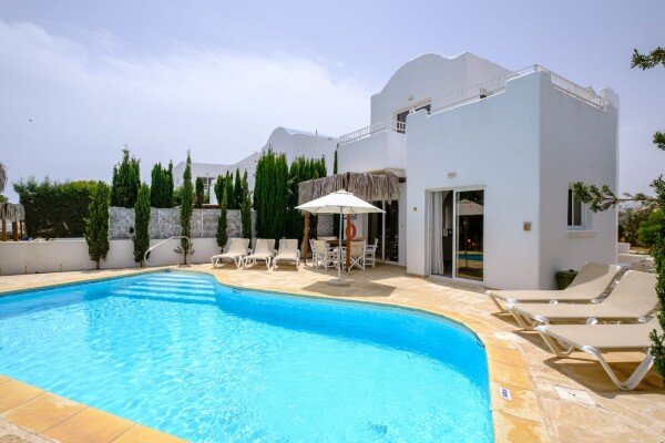 Villa 3 bedrooms, with sea view