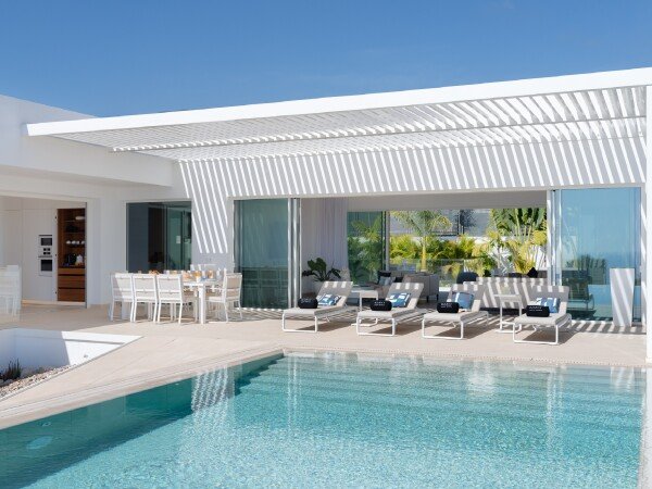 Villa moderne, 4 chambres, avec piscine