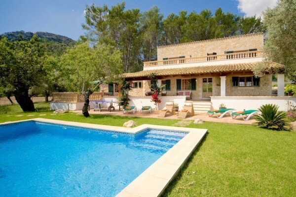 Villa 5 Schlafzimmer, mit Pool