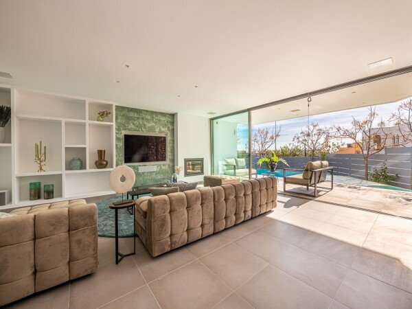 Villa 4 camere, con vista mare