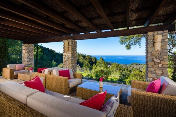 Villa 4 camere, con vista mare
