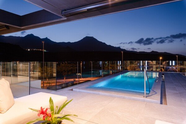 Villa 4 Schlafzimmer, mit Pool