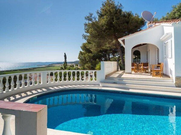 @todoptVilla 3 bedrooms, with sea view