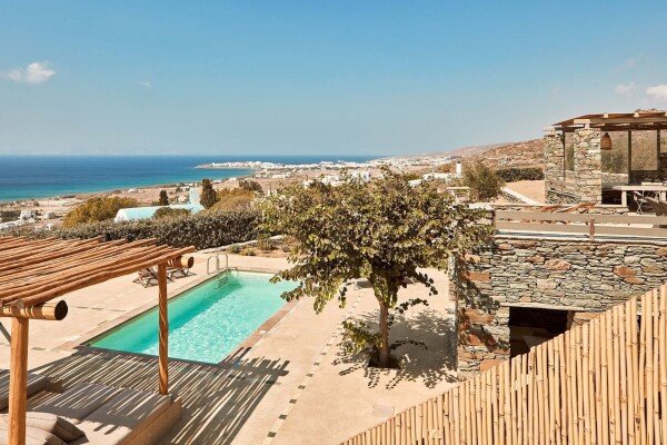 Villa 4 bedrooms, with sea view