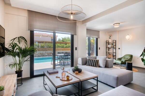 Villa 3 camere, con piscina