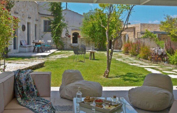 Villa moderne, 2 chambres, avec piscine