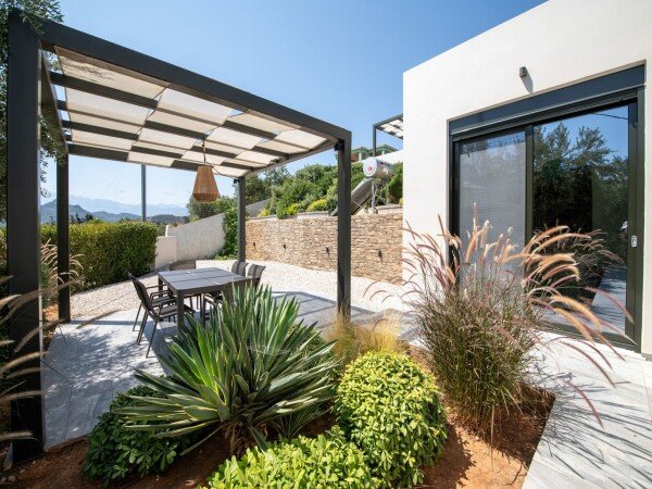 Villa 5 Schlafzimmer, mit Pool