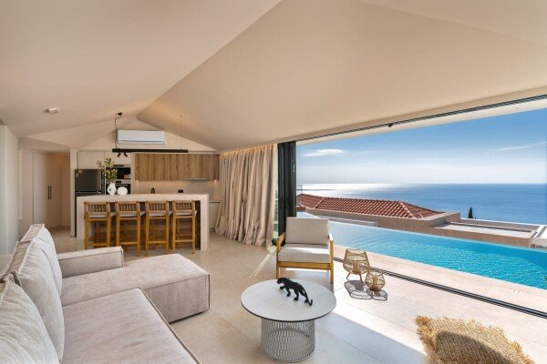 Villa 1 camera, con vista mare